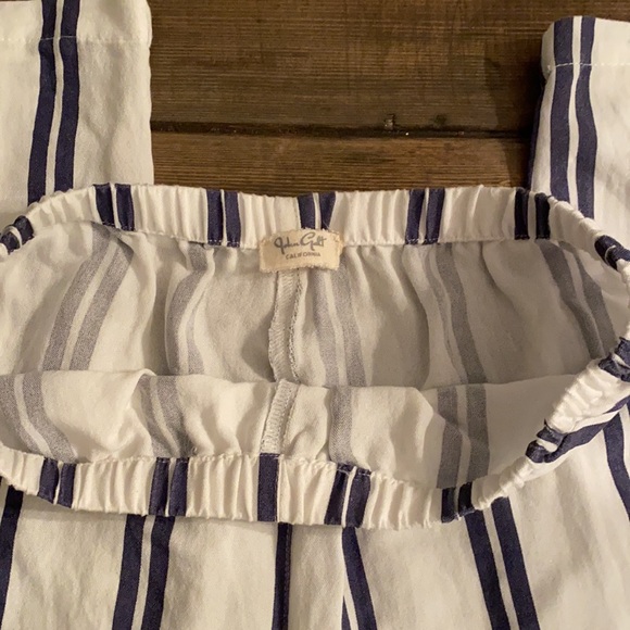 Brandy Melville - John Galt Capris - Picture 3 of 3